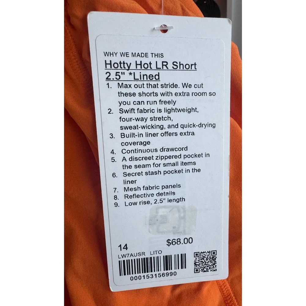 Lululemon Hotty Hot LR Short 2.5